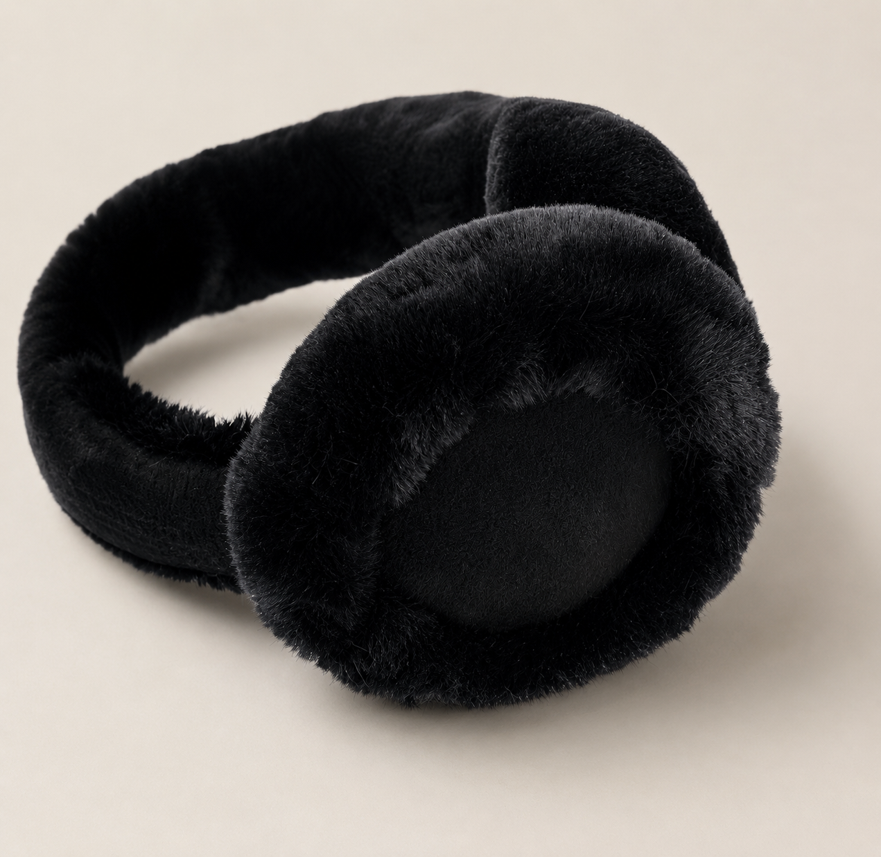 Woolsy Classic Shearling Earmuffs - Black