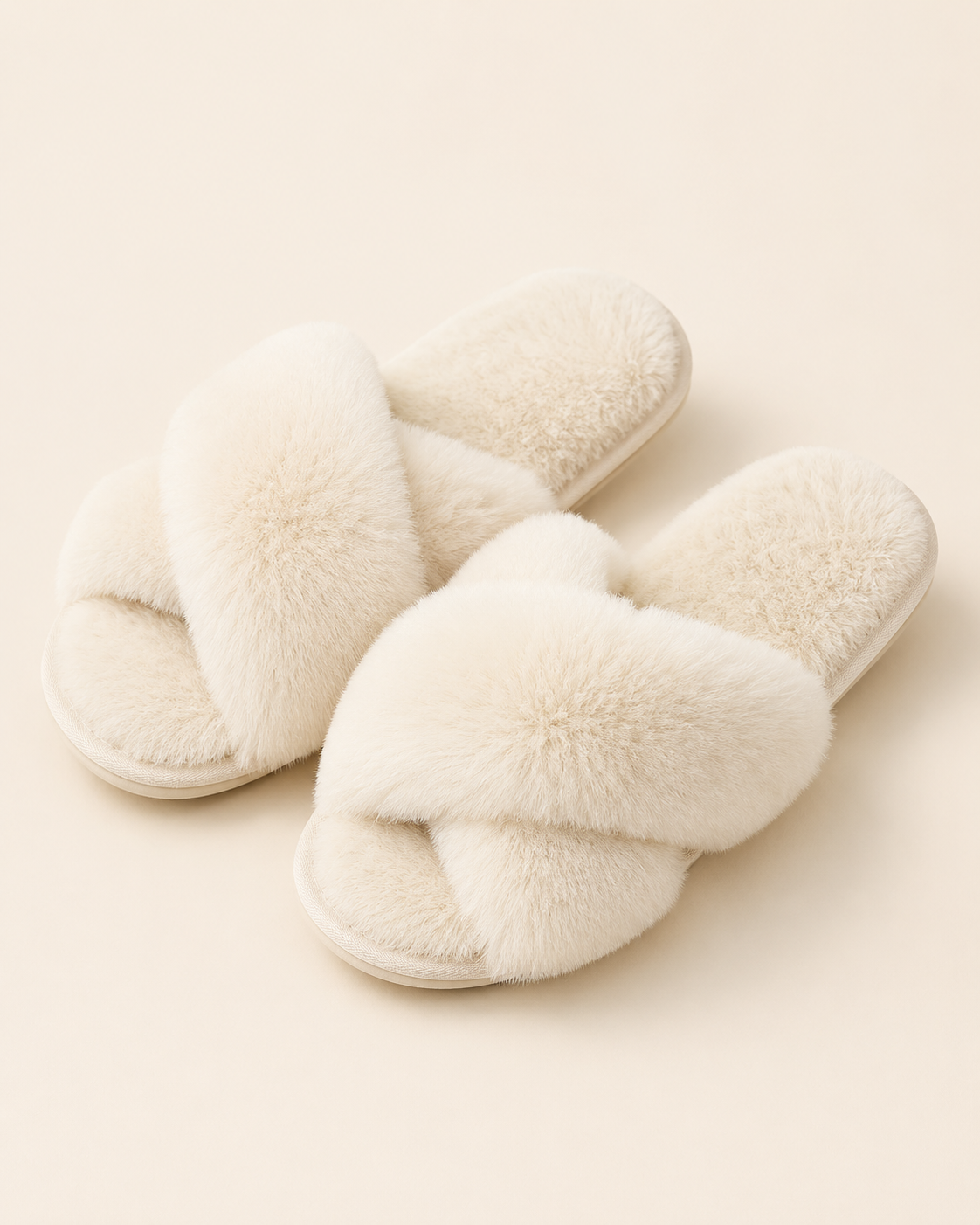 Woolsy Crossover Shearling Slippers – Ivory