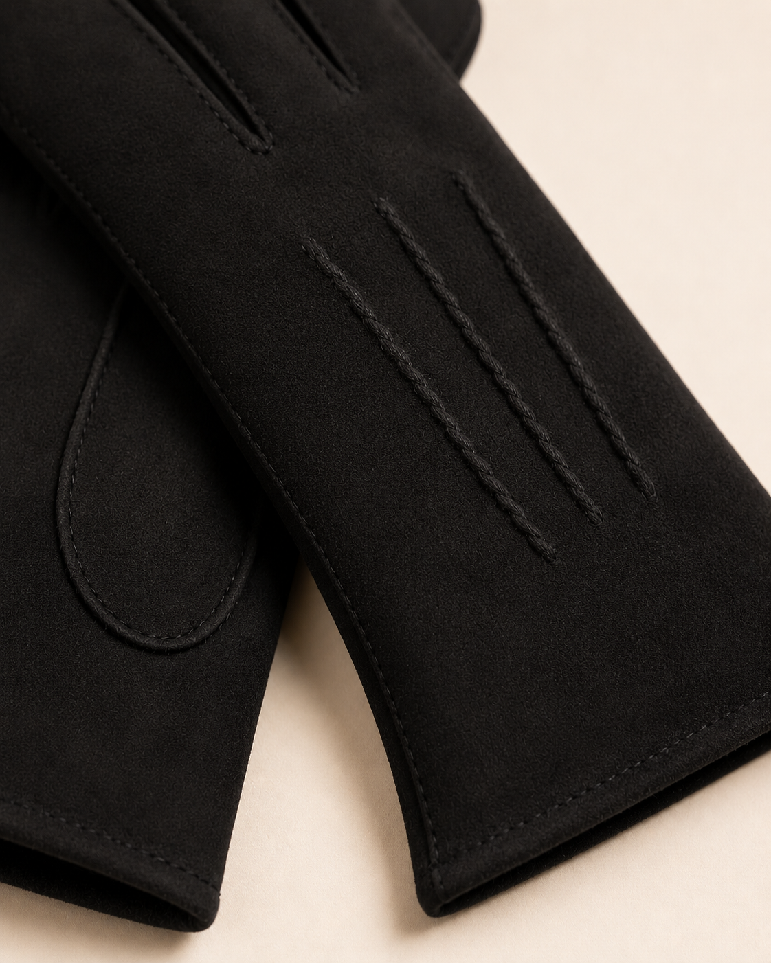 Woolsy Classic Women's Glove - Black