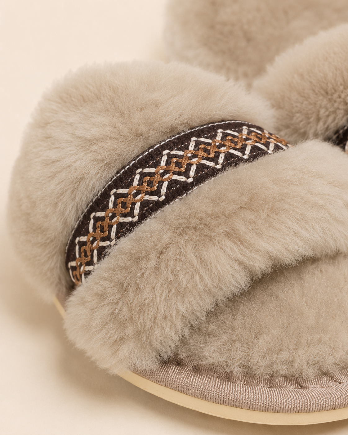 Woolsy Embroidery Shearling Slipper